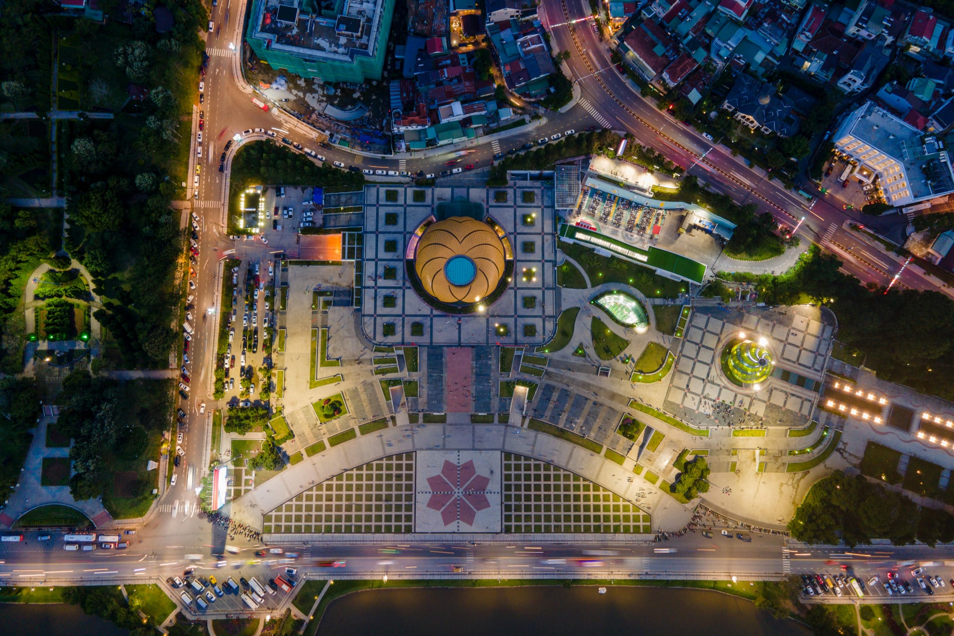 Quảng trường Lâm Viên Đà Lạt nhìn từ trên cao