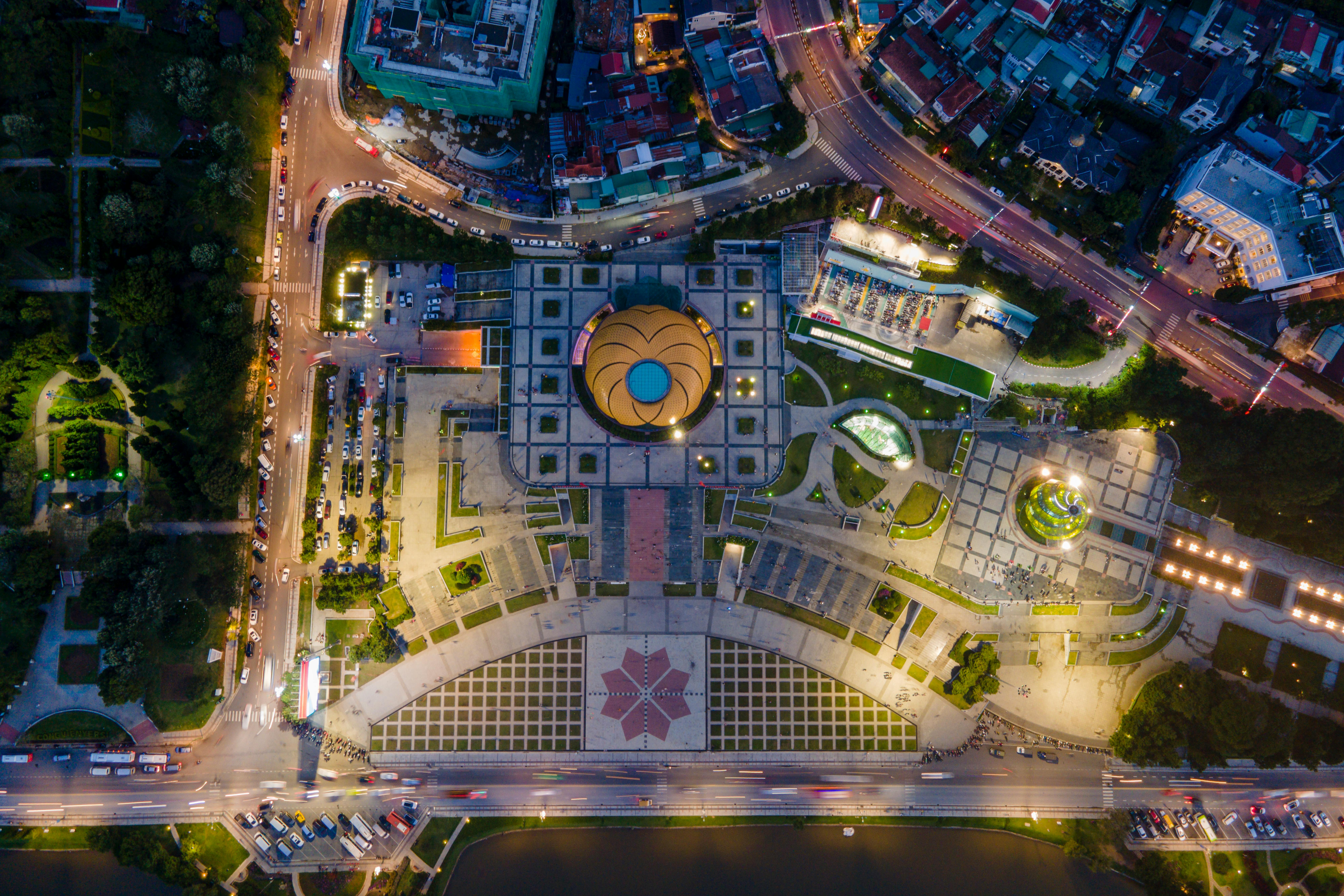 Quảng trường Lâm Viên Đà Lạt nhìn từ trên cao